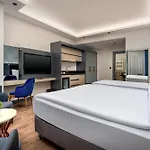 Hotel Western Premier Hidden Hills