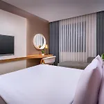 Hotel Western Premier Hidden Hills