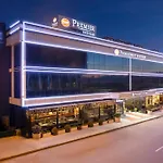 Western Premier Hidden Hills 4*