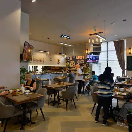 Hotel Western Premier Hidden Hills 5*