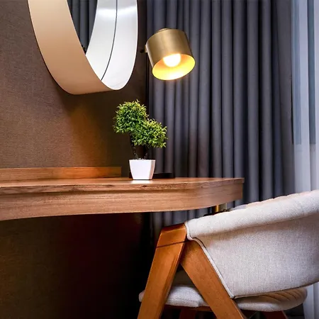 Hotel Western Premier Hidden Hills