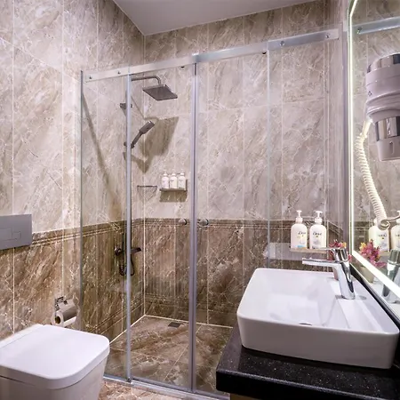 Western Premier Hidden Hills Отель