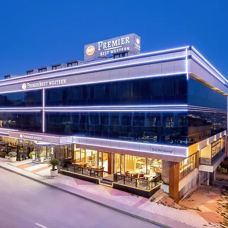 Hotel Hidden Hills Airport 5*